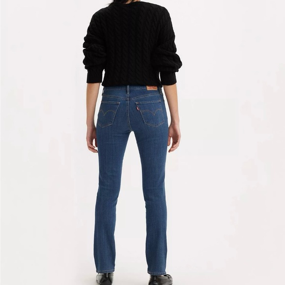 Levi 312 SHAPING SLIM FIT WOMEN'S JEANS in excellent condition size 31 - Picture 3 of 3